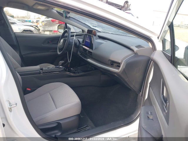 Toyota Prius Le 2023 JTDACAAU8P3011002 Image 5