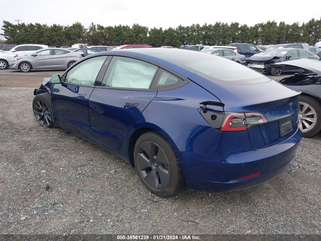 2022 TESLA MODEL 3 5YJ3E1EB8NF333845 Photo 2
