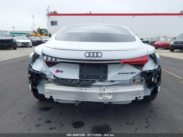 Audi Rs E-tron Gt Quattro 2022 WAUAHBFW1N7902544 Image 17