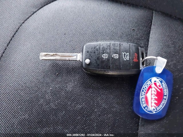 KIA SOUL + 2019 KNDJP3A52K7652060 Image 11