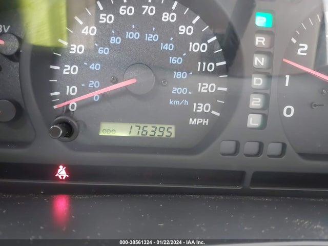 1999 TOYOTA LAND CRUISER VIN: JT3HT05J4X0039748