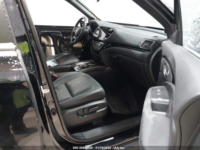 Honda Passport Touring 2019 5FNYF7H95KB007561 Image 5