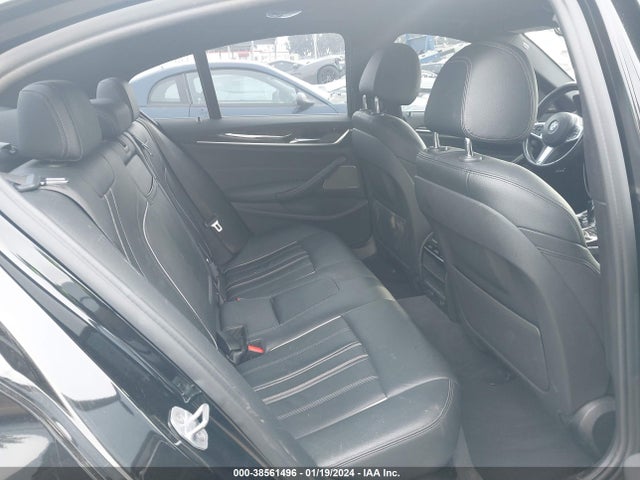 BMW 540I 2019 WBAJE5C57KWW04619 Image 8