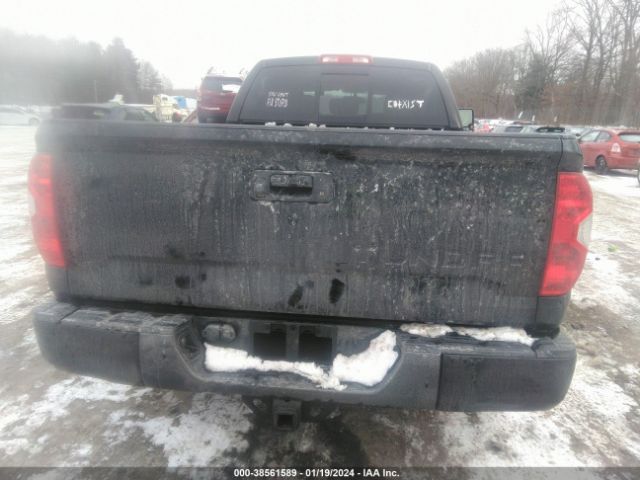 5TFUM5F18FX061745 Toyota Tundra Sr5 4.6l V8