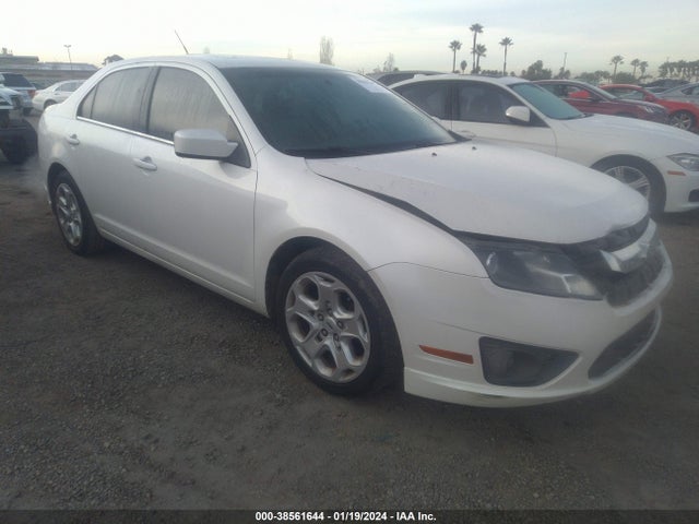 2010 FORD FUSION SE VIN: 3FAHP0HA7AR361342