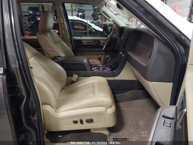 2015 LINCOLN NAVIGATOR VIN: 5LMJJ2JT1FEJ07777