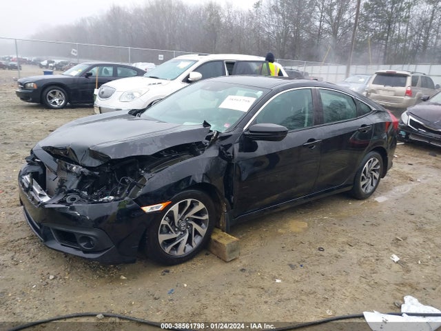 Honda CIVIC EX 2018 2HGFC2F84JH596545 Image 2