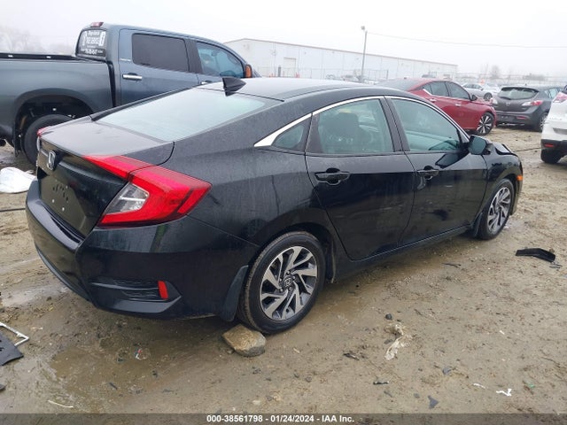 Honda CIVIC EX 2018 2HGFC2F84JH596545 Image 4