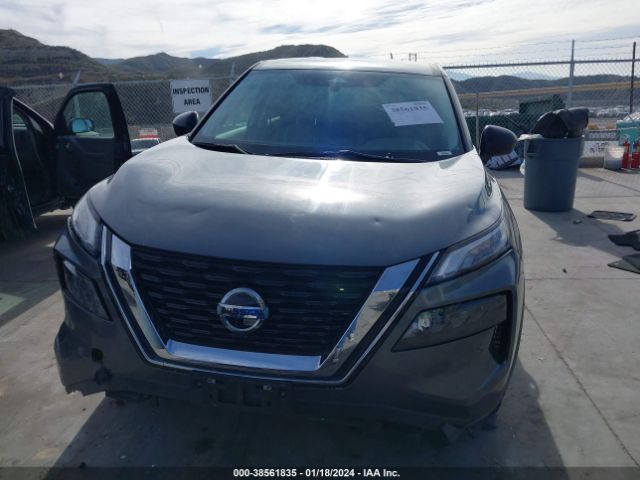 5N1AT3AA4MC747637 Nissan Rogue S Fwd