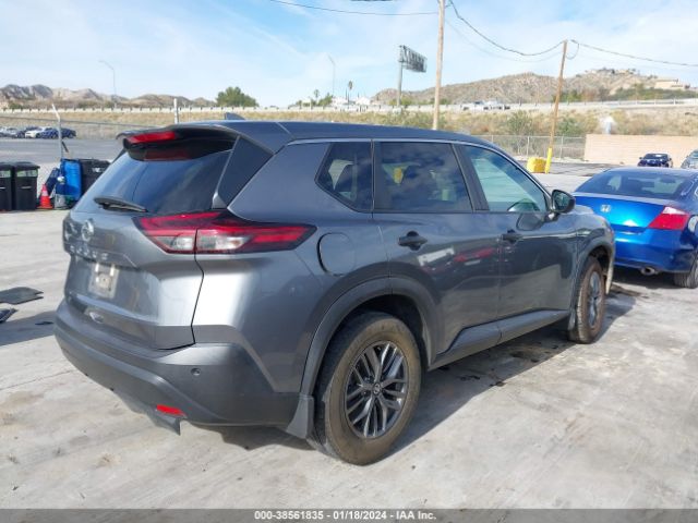 5N1AT3AA4MC747637 Nissan Rogue S Fwd