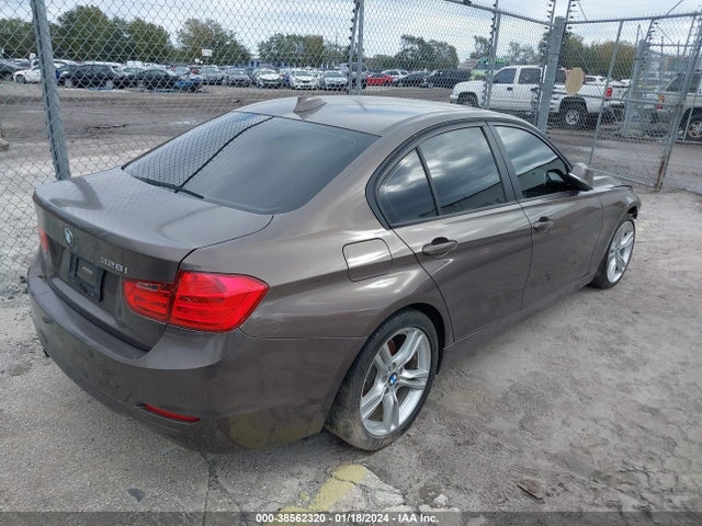 WBA3A5G55ENP30132 BMW 328I