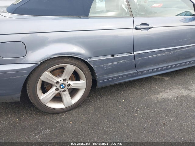 2004 BMW 325CI VIN: WBABW33454PL32517
