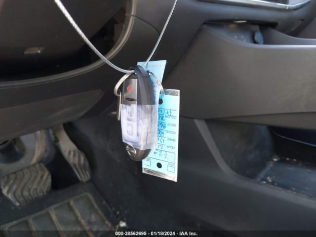 JN8AT3AA2MW019323 Nissan Rogue S Fwd