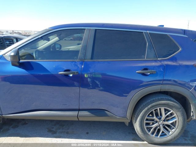 JN8AT3AA2MW019323 Nissan Rogue S Fwd
