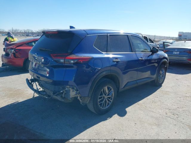 JN8AT3AA2MW019323 Nissan Rogue S Fwd