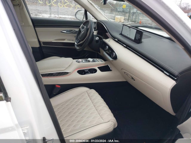 2022 GENESIS GV70 3.5T AWD SPORT VIN: KMUMCDTC6NU057225