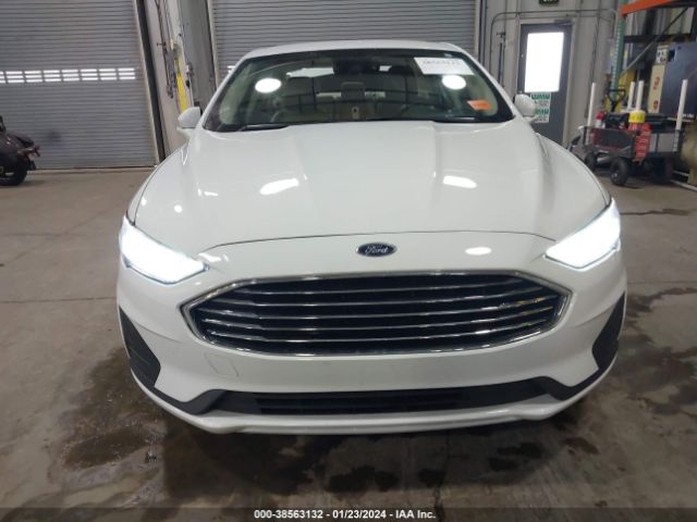 3FA6P0MU3KR136747 Ford Fusion Hybrid Sel