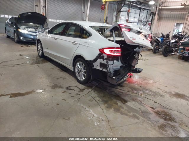 3FA6P0MU3KR136747 Ford Fusion Hybrid Sel