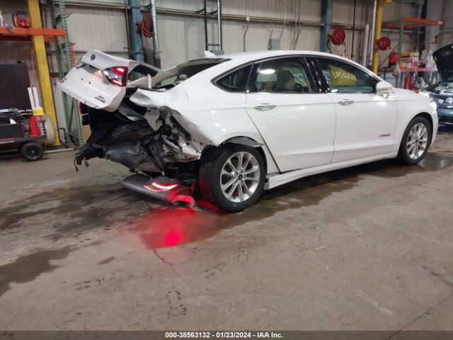 3FA6P0MU3KR136747 Ford Fusion Hybrid Sel