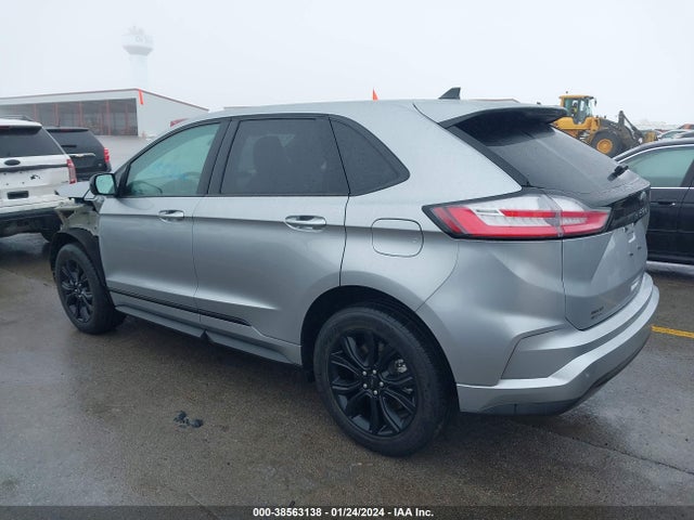 Ford EDGE SE 2022 2FMPK4G9XNBA01484 Image 3