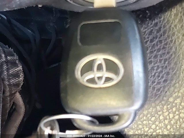Toyota COROLLA SE 2017 5YFBURHE8HP584019 Image 11
