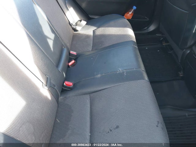 Toyota COROLLA SE 2017 5YFBURHE8HP584019 Image 8