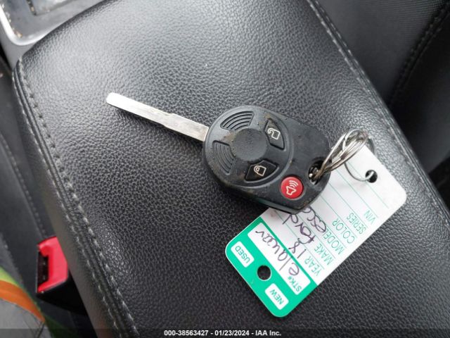 1FMCU0GD4JUA00793 Ford ESCAPE SE