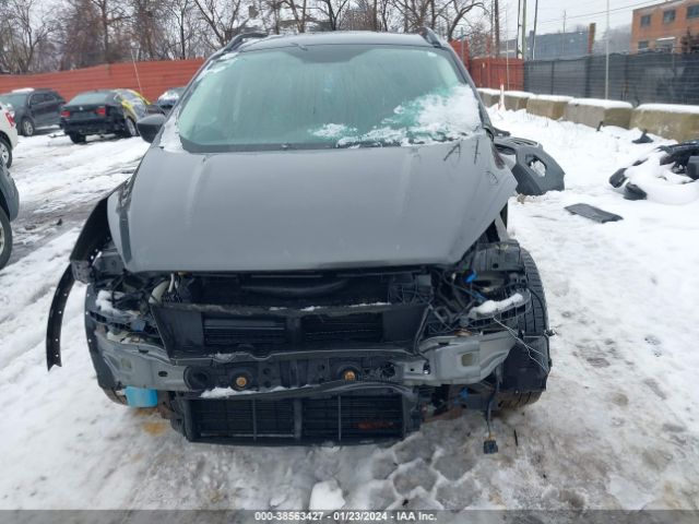 1FMCU0GD4JUA00793 Ford ESCAPE SE