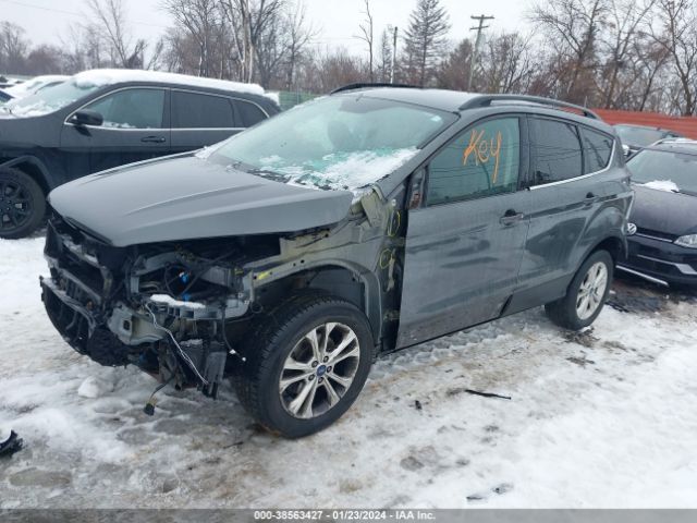 1FMCU0GD4JUA00793 Ford ESCAPE SE