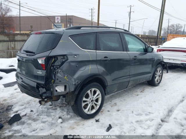 1FMCU0GD4JUA00793 Ford ESCAPE SE