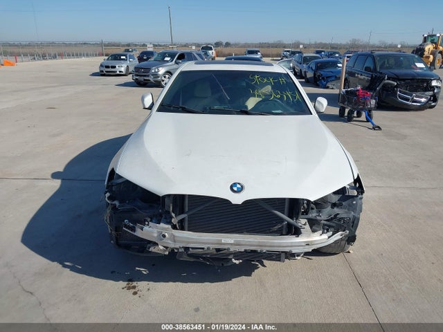 BMW 530I 2018 WBAJA5C53JWA36673 Image 12