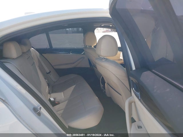 BMW 530I 2018 WBAJA5C53JWA36673 Image 8