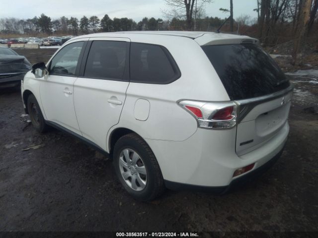 2014 MITSUBISHI OUTLANDER JA4AD2A30EZ006231 Photo 2