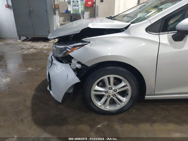 Chevrolet Cruze Lt Auto 2017 1G1BE5SM6H7182712 Image 12