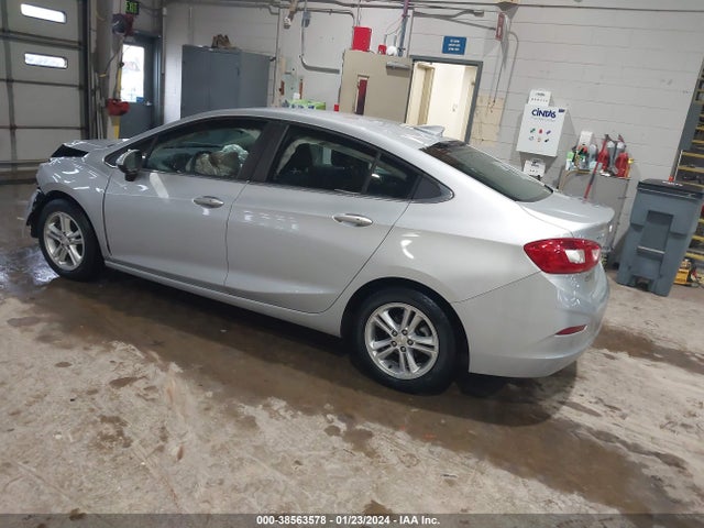 Chevrolet Cruze Lt Auto 2017 1G1BE5SM6H7182712 Image 3