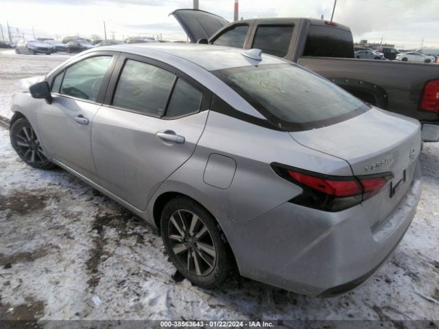 3N1CN8EV9ML857270 Nissan Versa Sv Xtronic Cvt