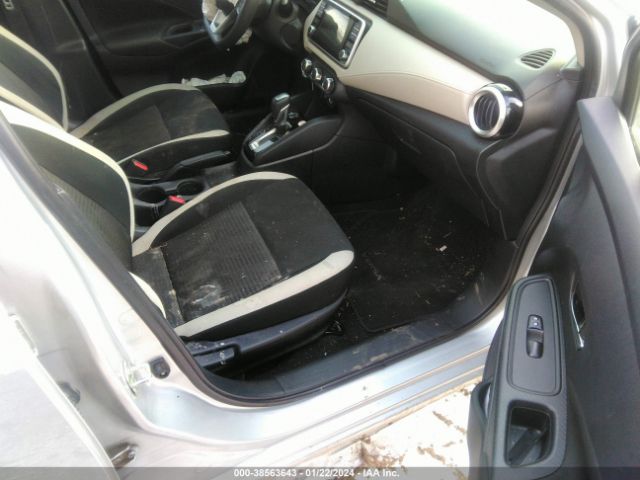 3N1CN8EV9ML857270 Nissan Versa Sv Xtronic Cvt