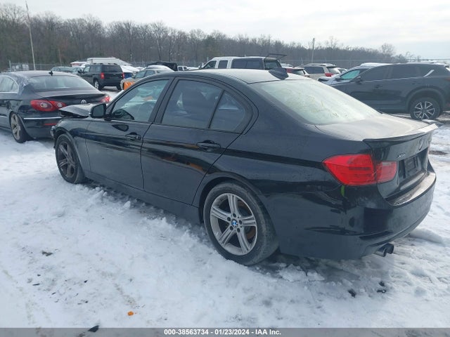 BMW 328i Xdrive 2014 WBA3B5G55ENS10171 Image 3