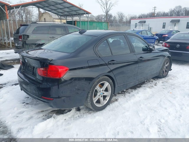 BMW 328i Xdrive 2014 WBA3B5G55ENS10171 Image 4