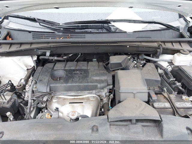 Toyota Highlander Le 2019 5TDZARFH3KS044158 Image 10