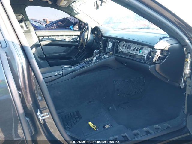 2011 PORSCHE PANAMERA WP0AA2A74BL010170 Photo 4