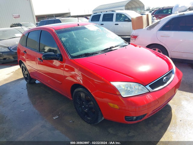 2005 FORD FOCUS ZX5 VIN: 3FAFP37N85R115189