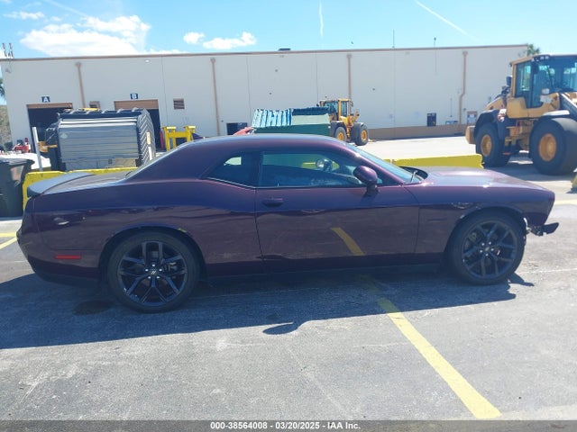 38564008 :رقم المزاد ، 2C3CDZBT7NH233989 vin ، 2022 Dodge Challenger R/t مزاد بيع