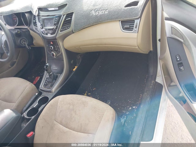 Hyundai ELANTRA SE 2015 5NPDH4AE8FH628251 Image 5