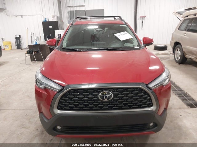 Toyota Corolla Cross Xle 2023 7MUDAABG7PV053712 Image 13
