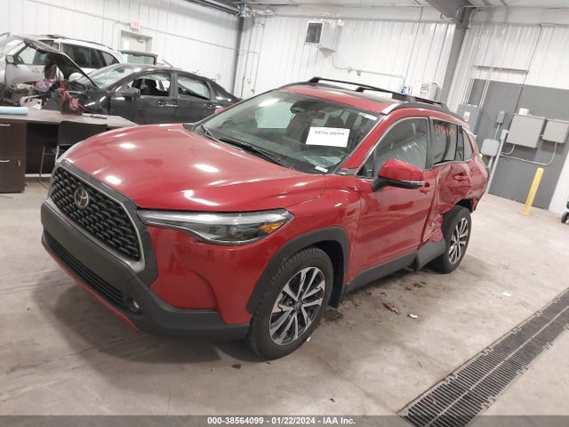 Toyota Corolla Cross Xle 2023 7MUDAABG7PV053712 Image 2