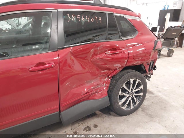 Toyota Corolla Cross Xle 2023 7MUDAABG7PV053712 Image 6
