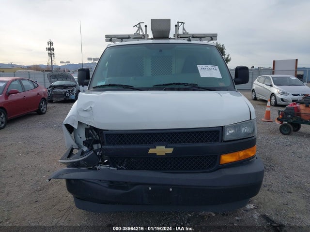 Chevrolet Express 2500 Work Van 2019 1GCWGAFG3K1269641 Image 12