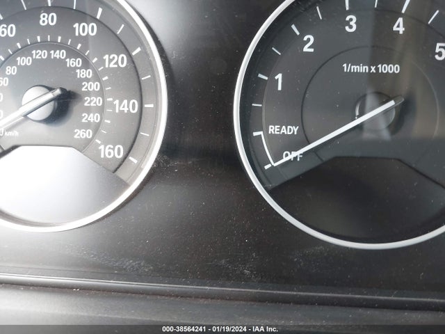 BMW 320i 2017 WBA8E1G37HNU16326 Image 15