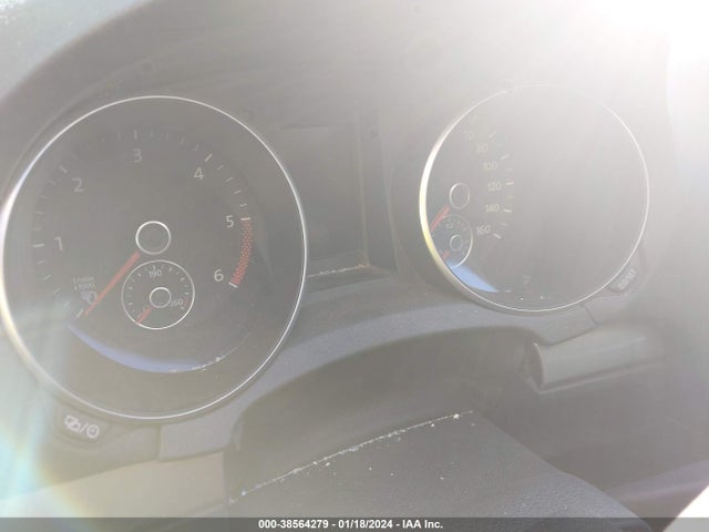 2014 VOLKSWAGEN GOLF 2.0L TDI VIN: WVWDM7AJ3EW005946